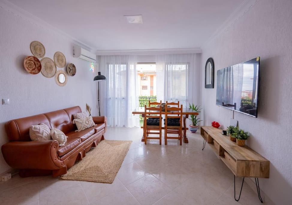 Apartamento Chic In Huelva 4 Habitaciones Exterior photo
